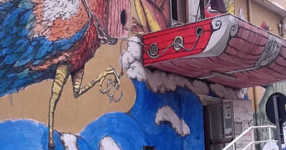 ''Socrate occupato'': la vita di 50 immigrati che sperano in una delibera